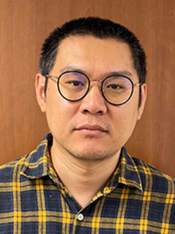 Guanjie Huang