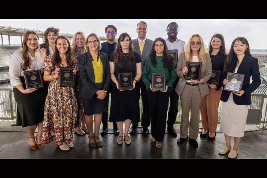 2025 Outstanding Graduate Student Research Award2